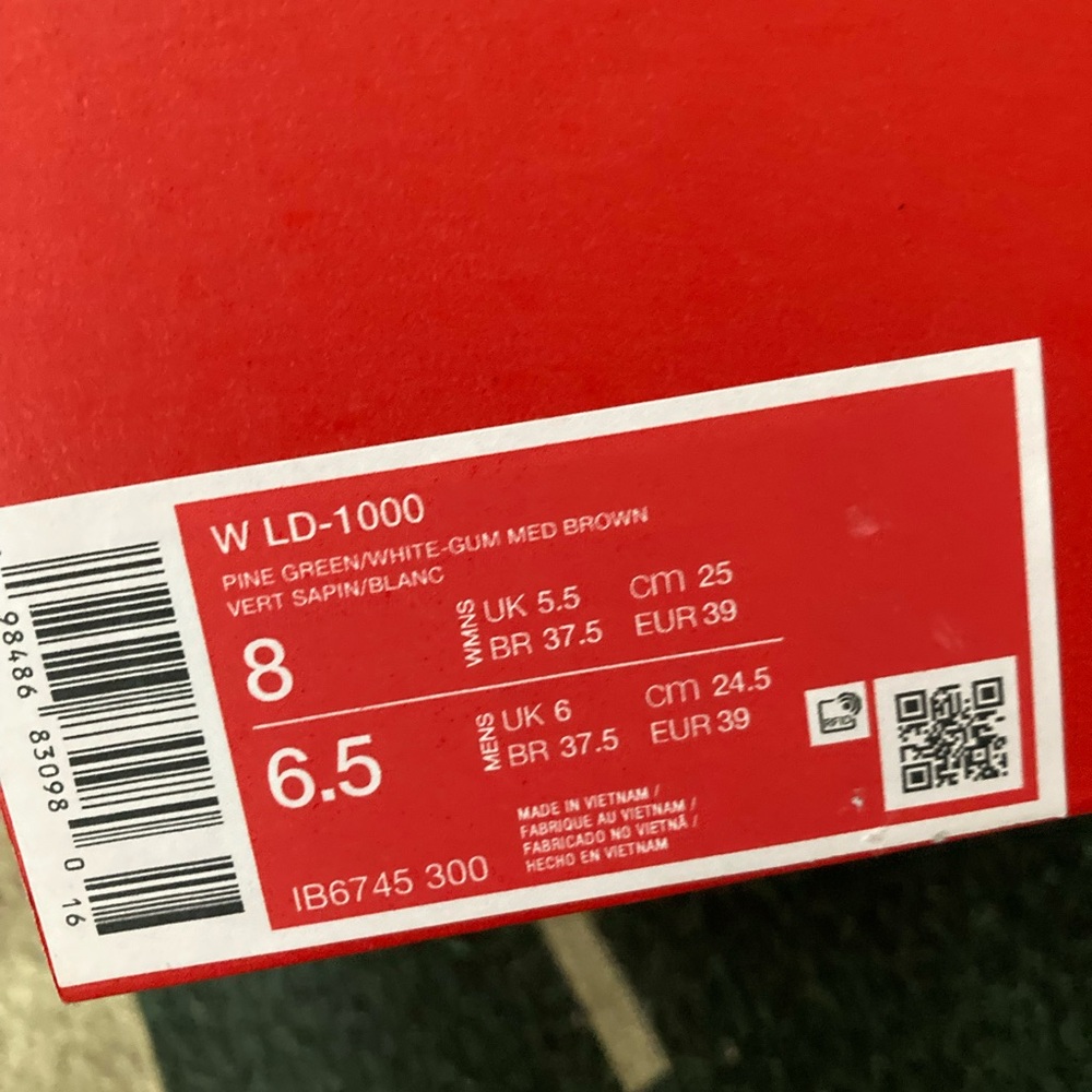 Nike W-LD 1000 (Pine Green and White) - Picture 3 of 5